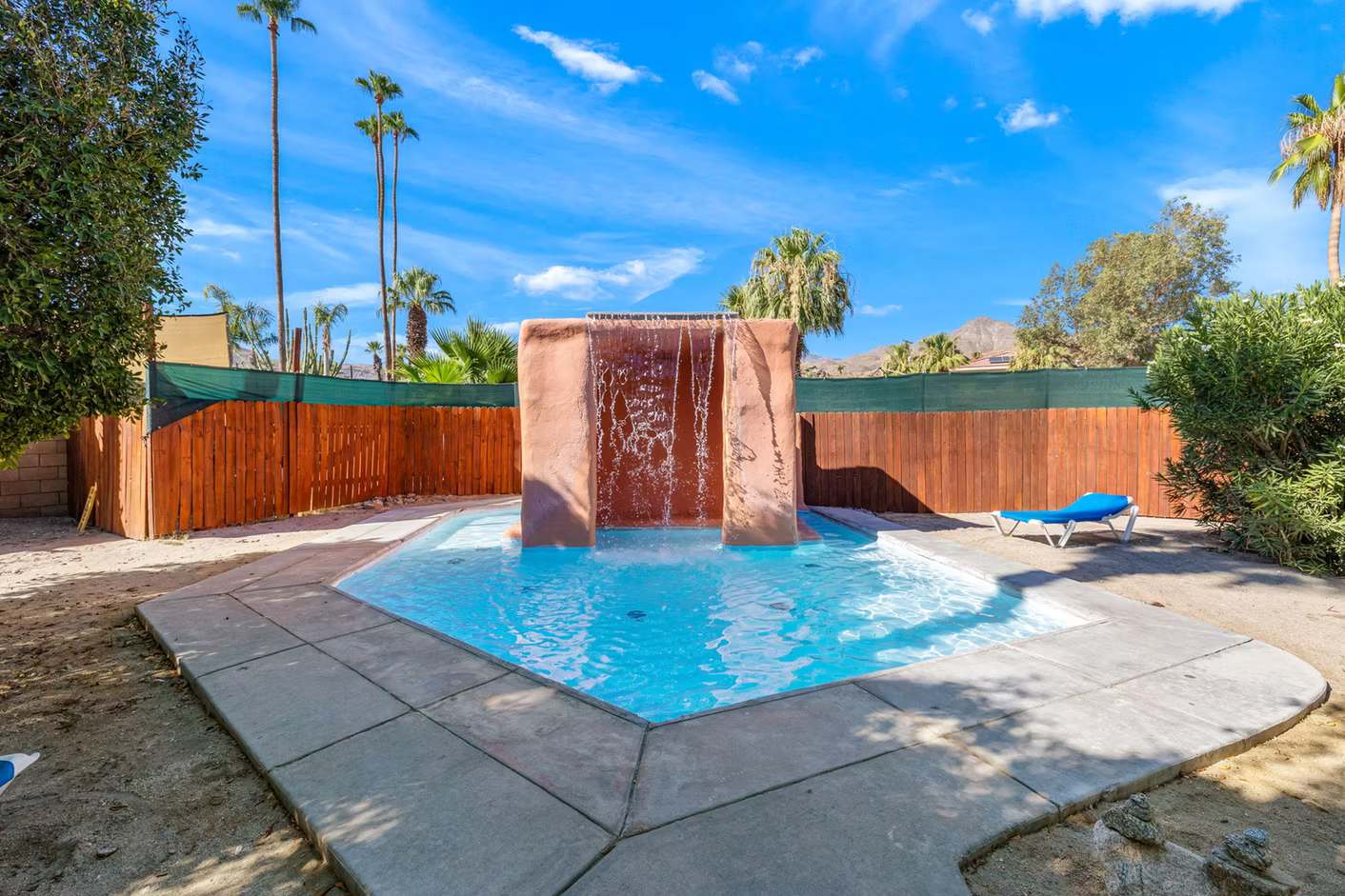 Morning Wood Adventure! | March 6-8th in Palm Springs 🍑🌴